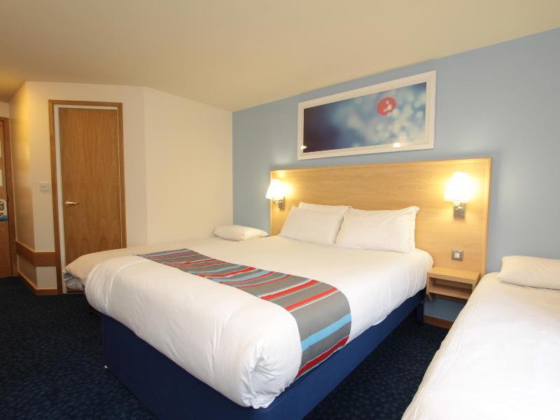 Travelodge Leatherhead Exteriér fotografie