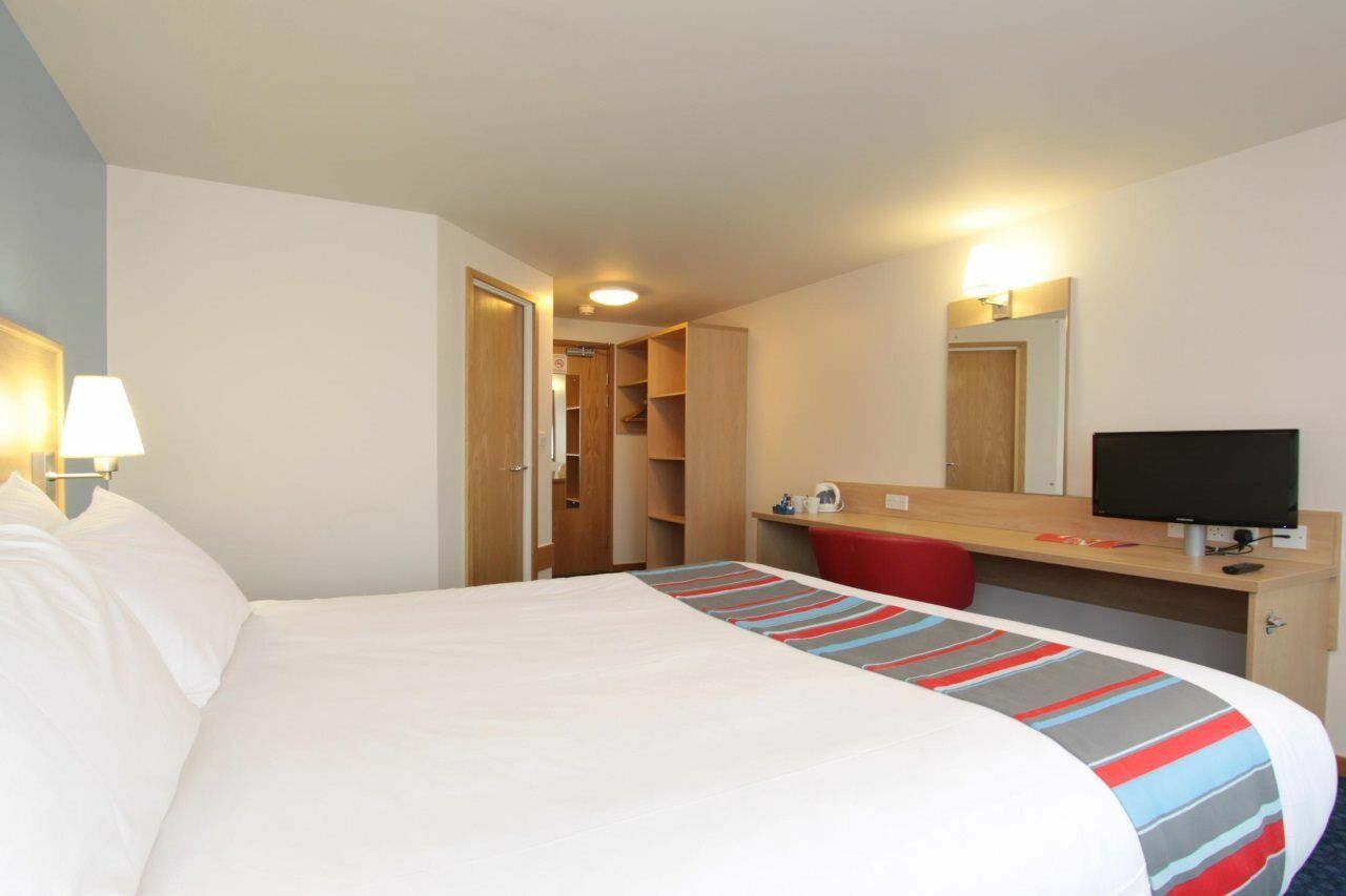 Travelodge Leatherhead Exteriér fotografie