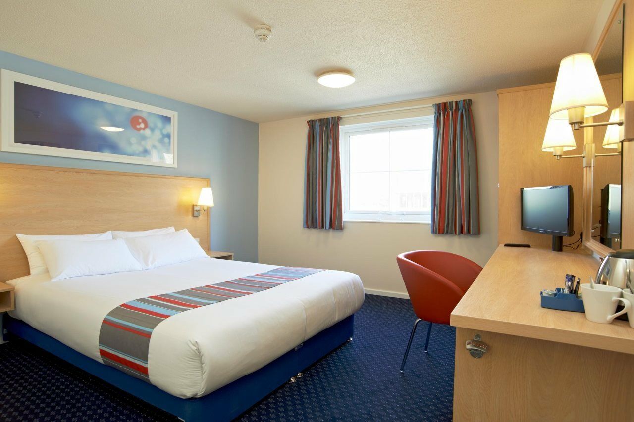 Travelodge Leatherhead Exteriér fotografie